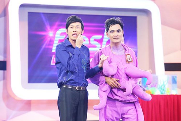 Mot nam chay show chong mat cua danh hai Hoai Linh-Hinh-6